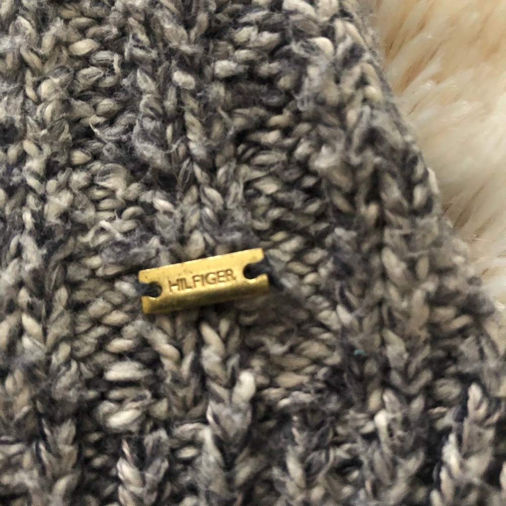 Sweater - Picture 3 of 3